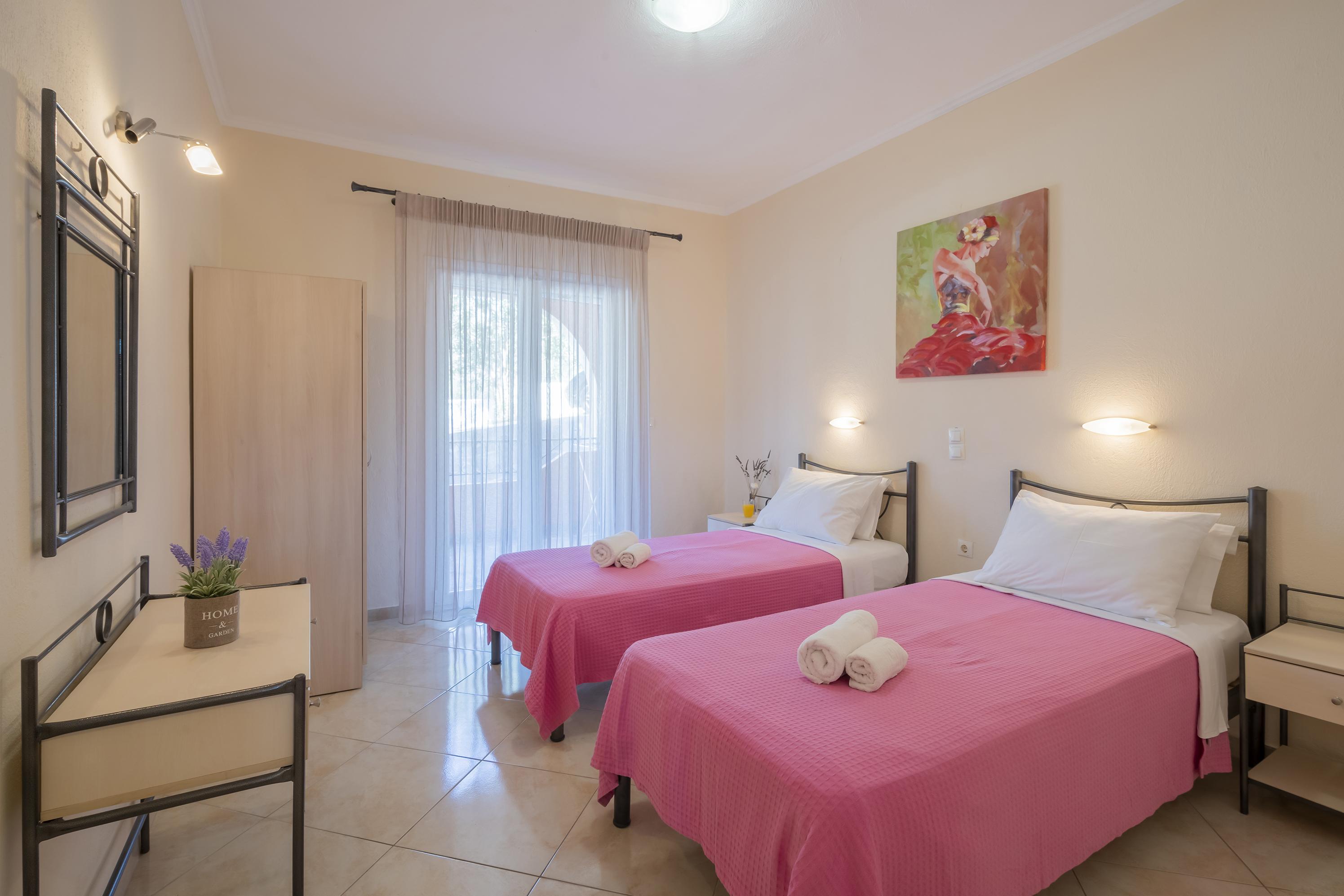 Ziogas Luxury Apartments Dassia  Esterno foto